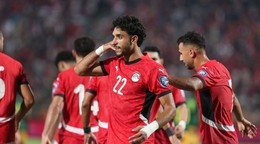 Omar Marmoush oslavuje gól.