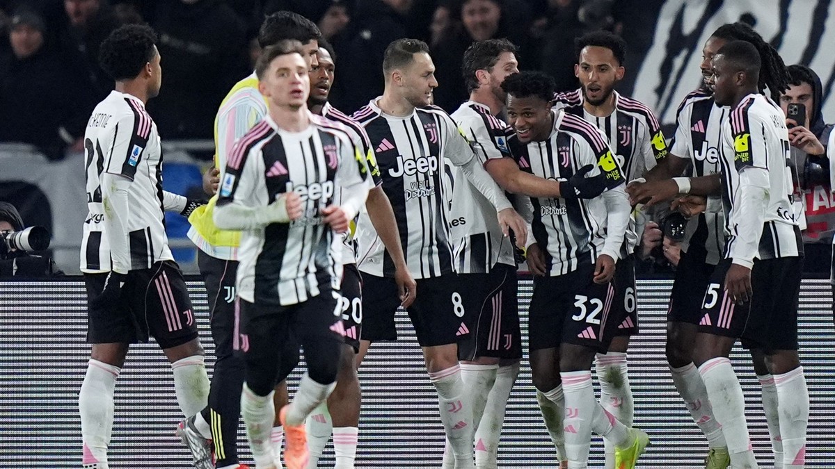 Juventus oslavuje gól.