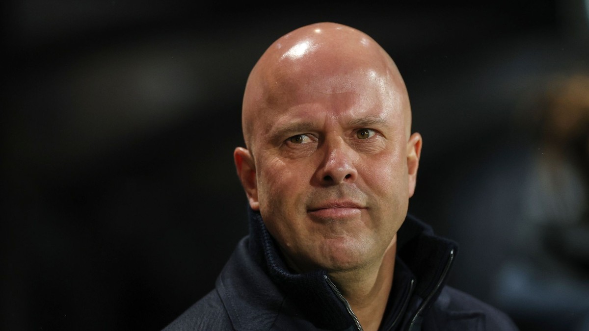 Tréner Liverpoolu Arne Slot.