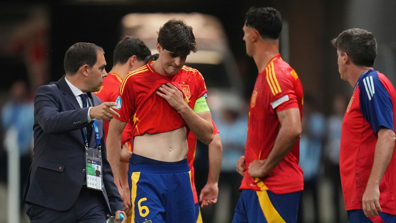 Futbalisti Španielska po prehre s Anglickom na EURO U21 2025