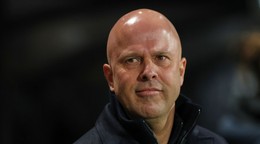 Tréner Liverpoolu Arne Slot.