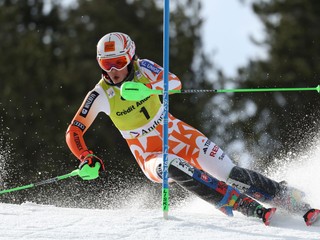 Petra Vlhová v prvom kole slalomu v andorrskom Soldeu 2023. 