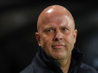 Tréner Liverpoolu Arne Slot.