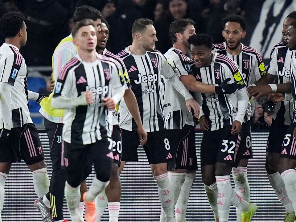Juventus oslavuje gól.