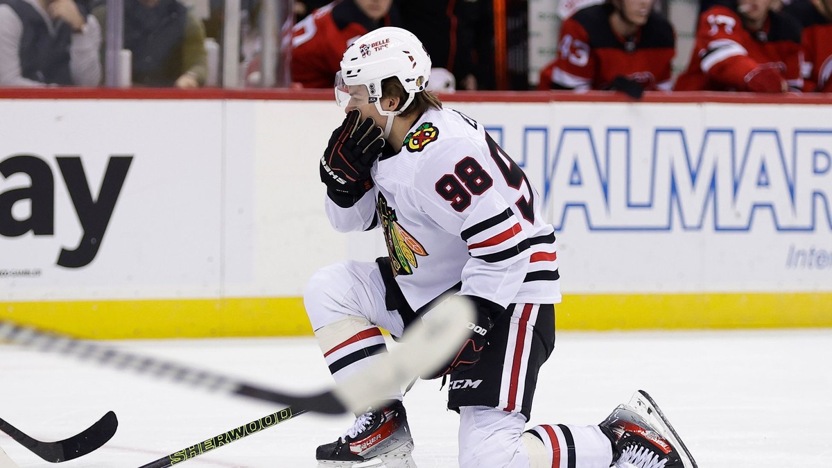 Connor Bedard: Canadian Hockey Player Breaks Jaw, Chicago Blackhawks on Injured List