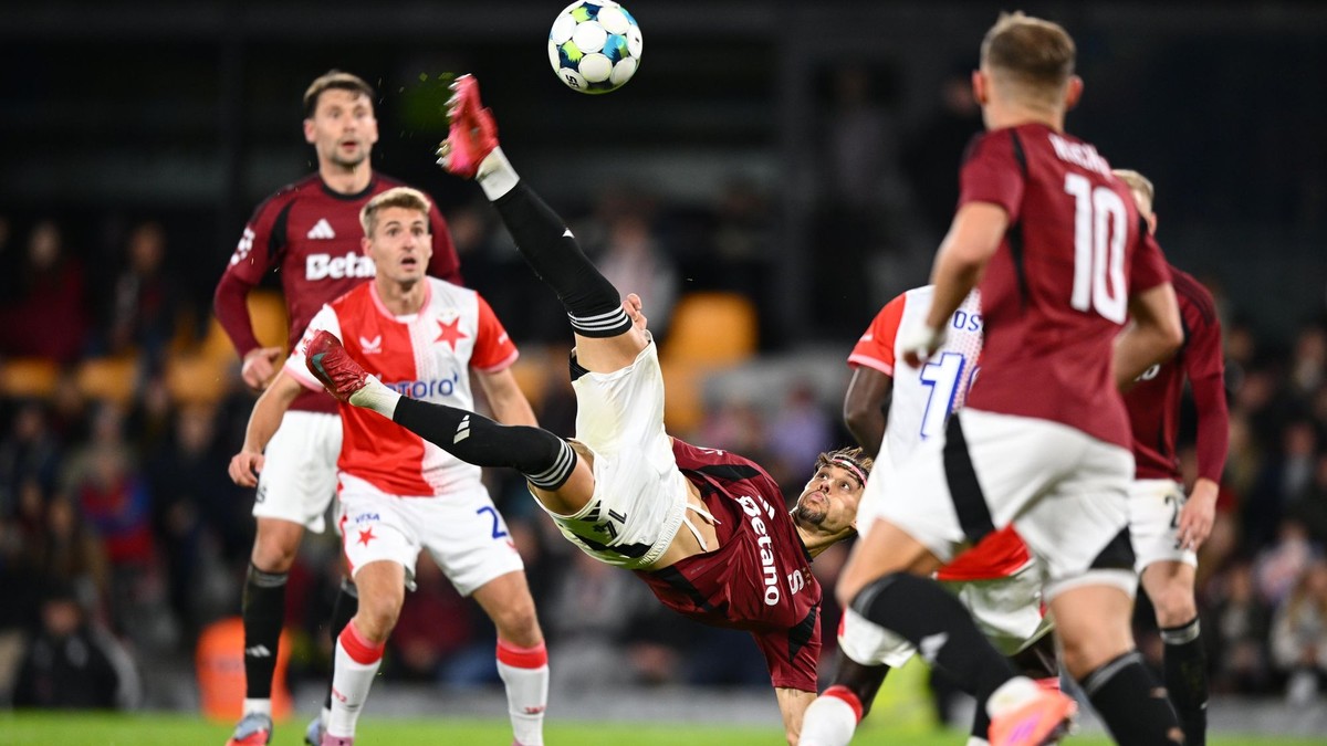Momentka zo zápasu AC Sparta Praha - SK Slavia Praha.