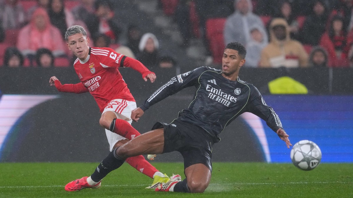 Gianluca Prestianni a Jude Bellingham.