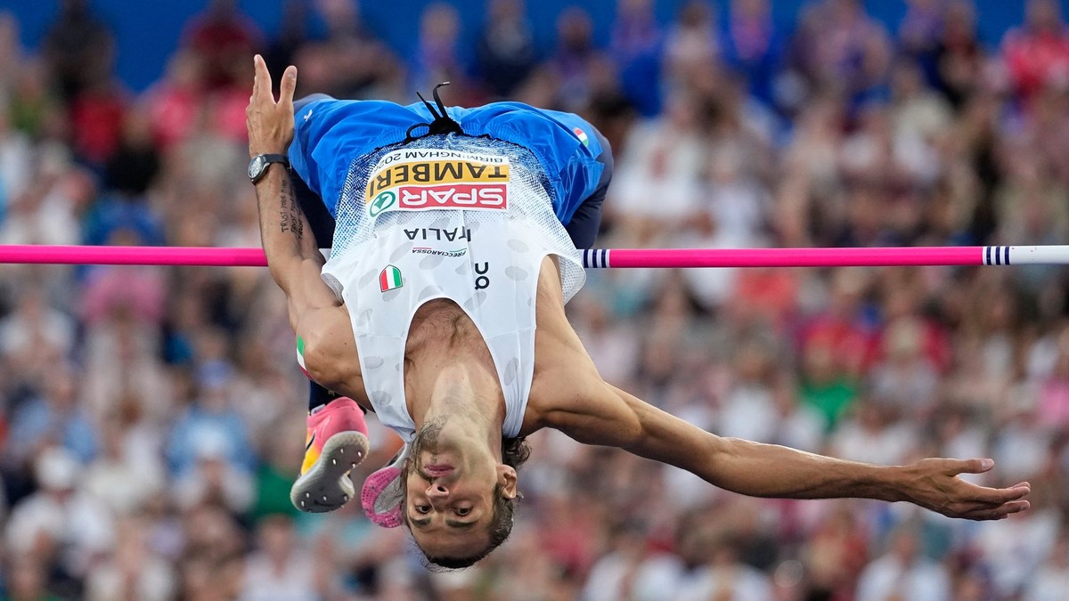 Taliansky skokan do výšky Gianmarco Tamberi počas ME v Birminghame 2026.