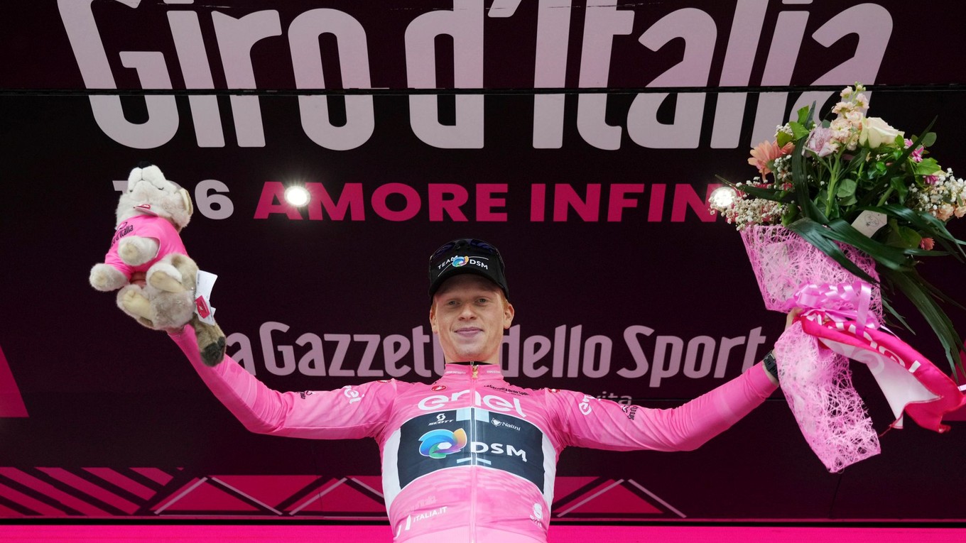 Nór Andreas Leknessund je novým lídrom Giro d'Italia 2023. 