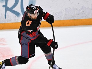 Christián Jaroš v drese klubu KHL Avangard Omsk.