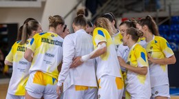 Basketbalistky Piešťanských Čajok.