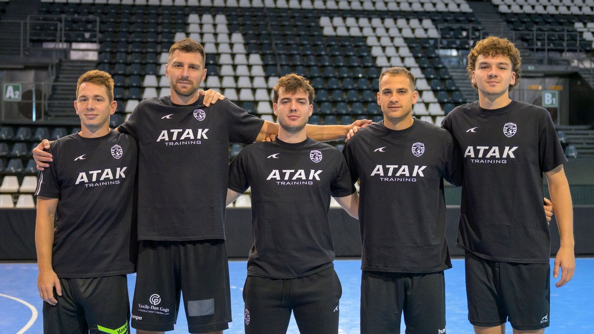 Noví hráči Tatrana Prešov - zľava Tim Jenko Bogdanič, Alexej Ušal, Andrej Dobrkovič, Danilo Mihaljevič a Jakub Valent.