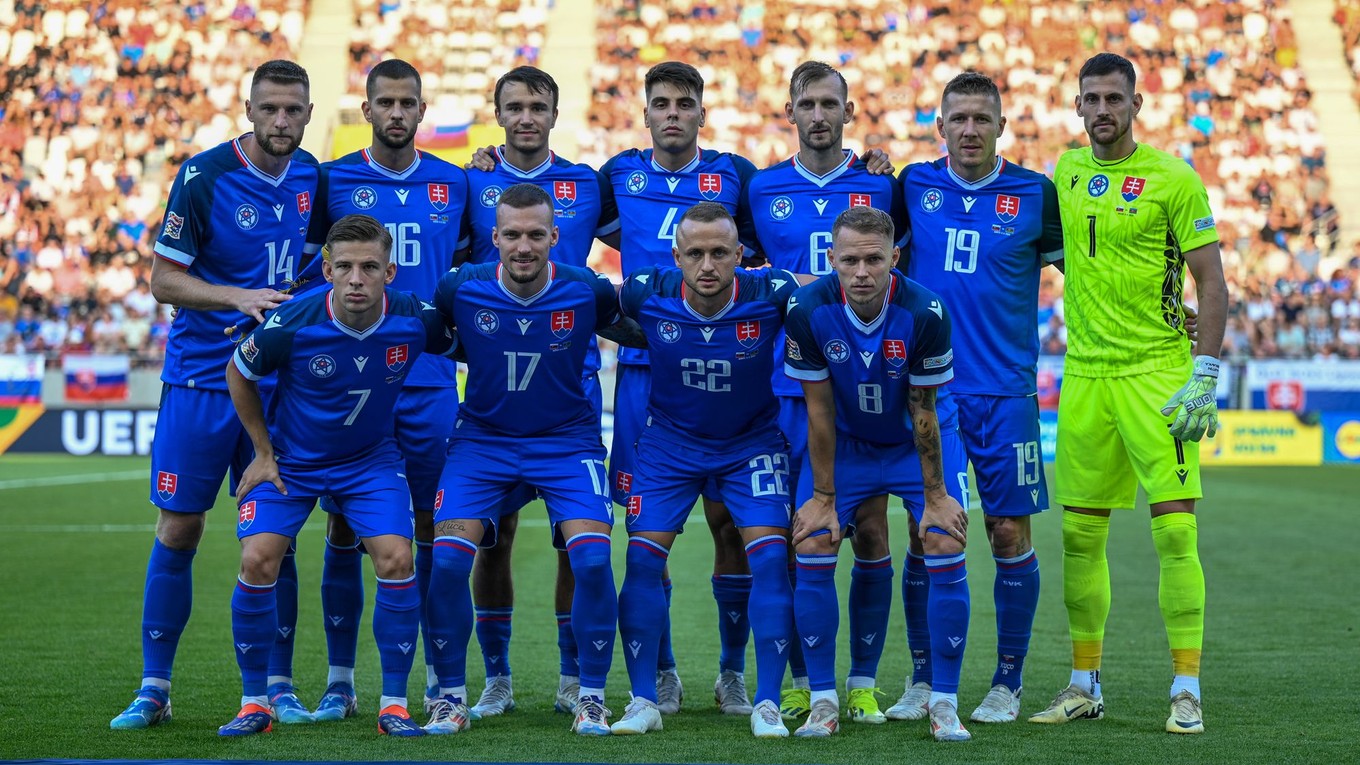 Futbalisti Slovenska pred zápasom proti Azerbajdžanu v Lige národov 2024/2025.