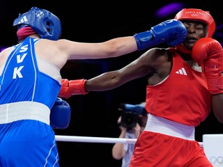 Alcinda Dos Santos a Jessica Triebeľová.