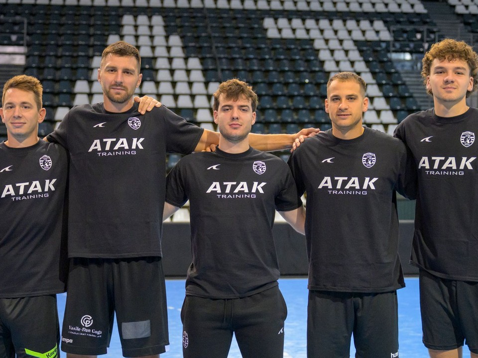 Noví hráči Tatrana Prešov - zľava Tim Jenko Bogdanič, Alexej Ušal, Andrej Dobrkovič, Danilo Mihaljevič a Jakub Valent.