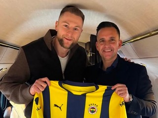 Milan Škriniar (vľavo) na ceste do Istanbulu.