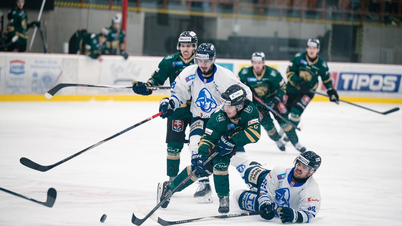 Momentka zo zápasu Levice - Martin.