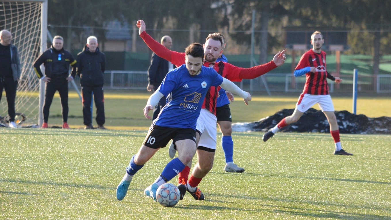 Momentka zo zápasu Halič - Santrio Láza.