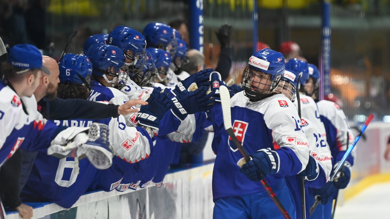 Slovensko vs. Japonsko: ONLINE prenos zo zápasu I. divíze MS v hokeji U18 2022.
