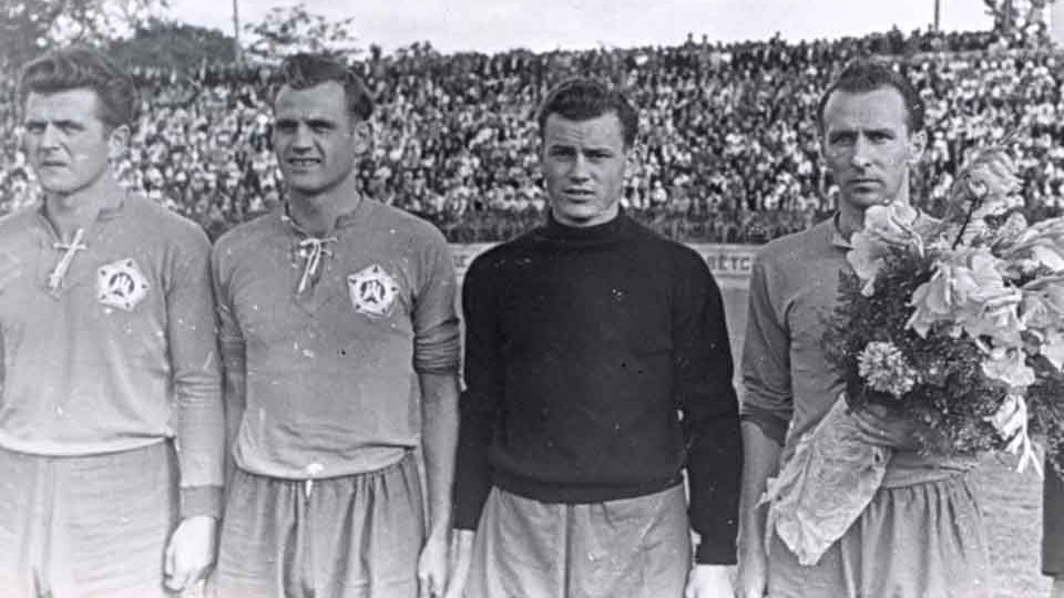 Mal pásť husi, radšej hral futbal. Legendu Slovana poslali komunisti do uránových baní