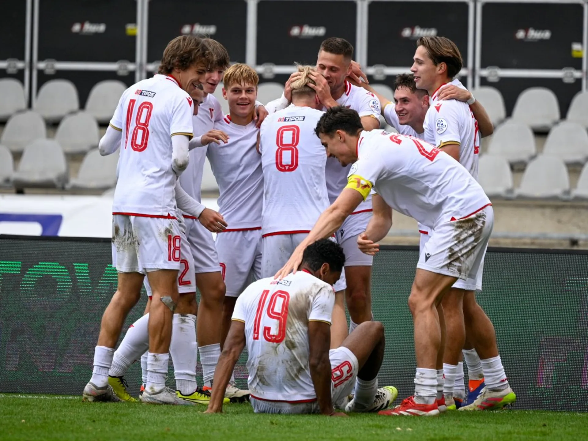 Trenčianski mladíci vedú tabuľku TIPOS III. ligy západ.