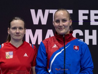 Hana Matelová a Barbora Balážová vyhrali štvorhru na turnaji v Manchestri.