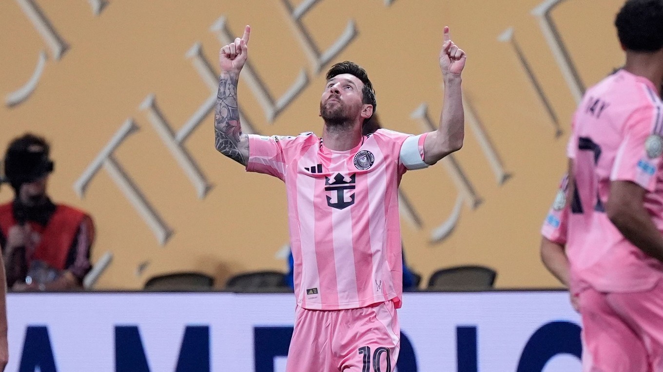 Lionel Messi oslavuje gól