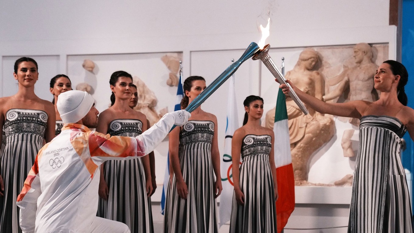 Olympijský oheň pre ZOH 2026.
