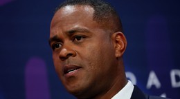 Patrick Kluivert.