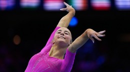 Americká gymnastka Claire Peasová.