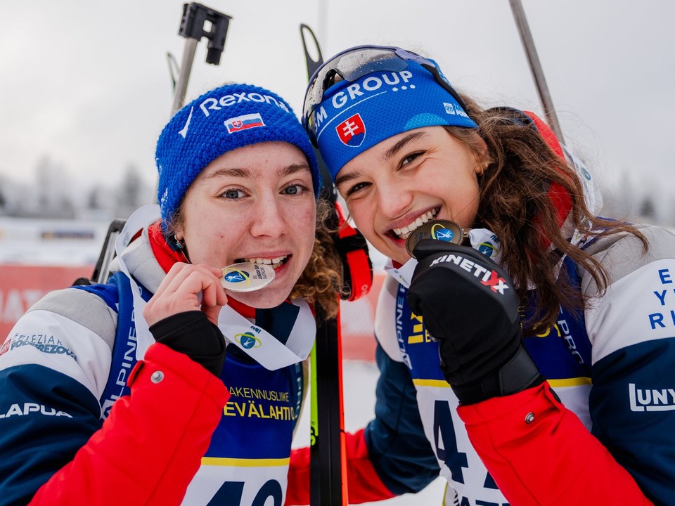 Tamara Molentová (vľavo) a Michaela Straková.