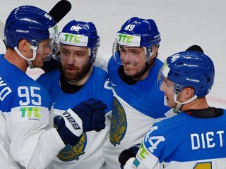 Hokejisti Kazachstanu na MS v hokeji 2021. 