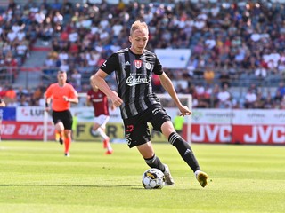 Lukáš Čmelík v drese SK Dynamo České Budějovice.