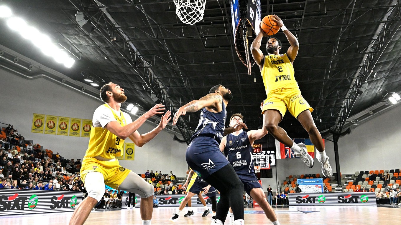 Momentka zo zápasu Inter - Voluntari.