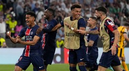 Radosť hráčov Parížu St. Germain po zisku titulu v Lige majstrov. 