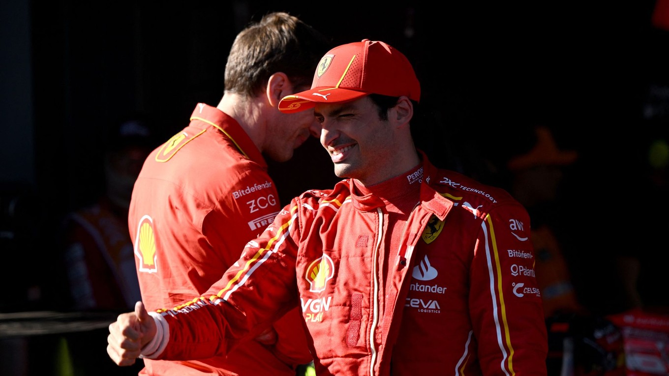 Jazdec tímu Ferrari Carlos Sainz.
