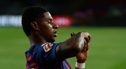 Marcus Rashford oslavuje gól v sieti Elche.