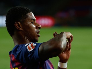 Marcus Rashford oslavuje gól v sieti Elche.