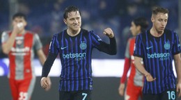 Hráči Interu oslavujú gól