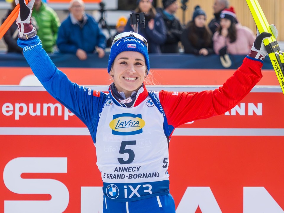 Paulína Bátovská Fialková po stíhacích pretekoch Svetového pohára v Annecy - Le Grand-Bornand.