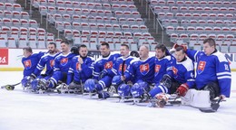 Slovenskí reprezentanti na MS v parahokeji 2024.