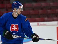 Miloš Kelemen počas prípravy slovenskej hokejovej reprezentácie.
