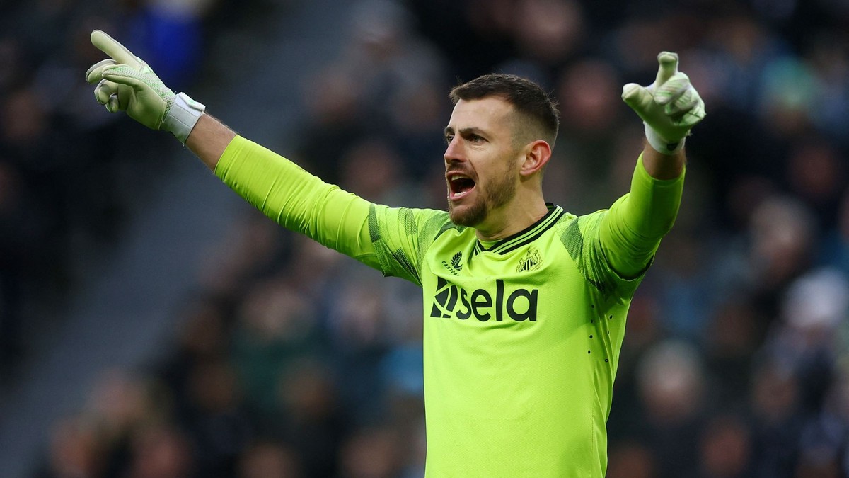 Oznámili predĺženie zmluvy a posadili ho. S trénerom sme mali nepríjemnú debatu, priznáva Dúbravka