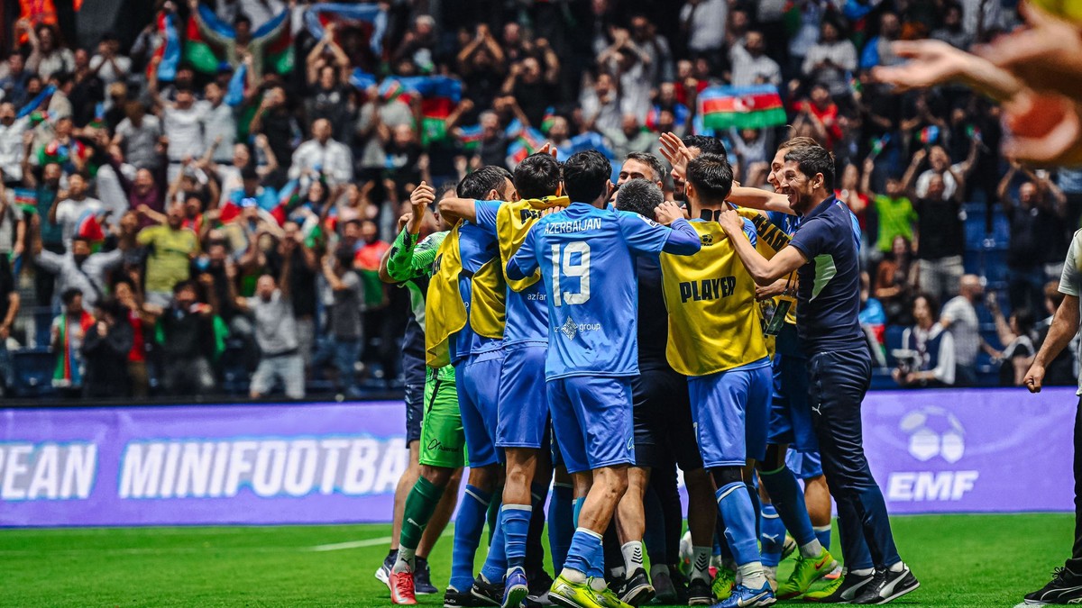 Reprezentanti Azerbajdžanu.
