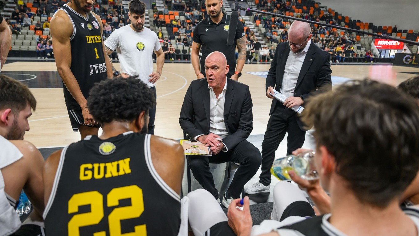 Tréner Inter Bratislava Aramis Naglič .