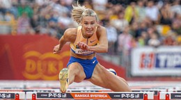Viktória Forster