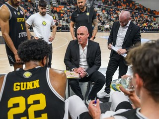 Tréner Inter Bratislava Aramis Naglič .