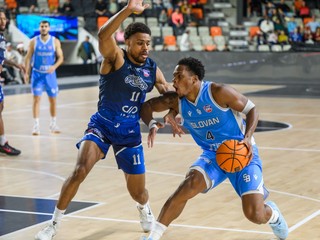 Fotka zo zápasu BC Slovan Bratislava - Nitra Blue Wings.