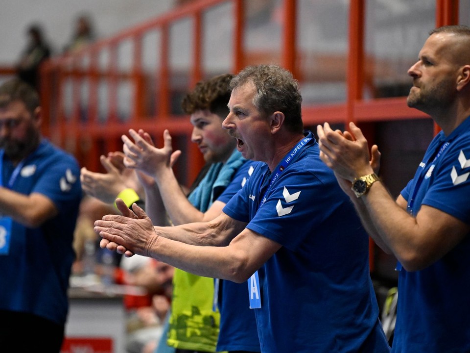 Striedačka HK Kúpele Bojnice povzbudzuje.