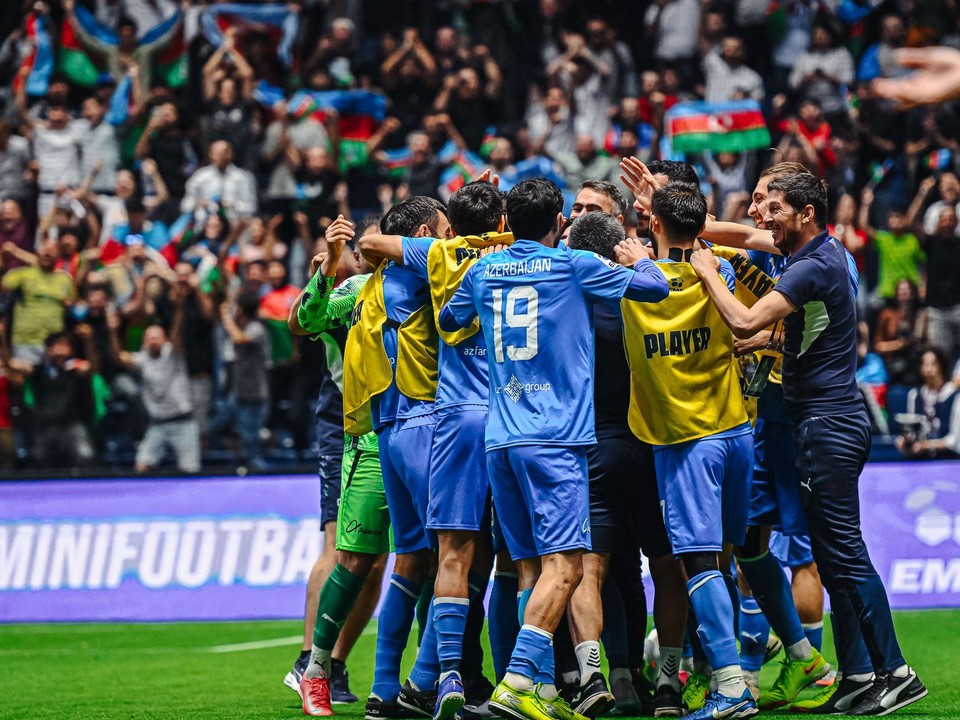Reprezentanti Azerbajdžanu.